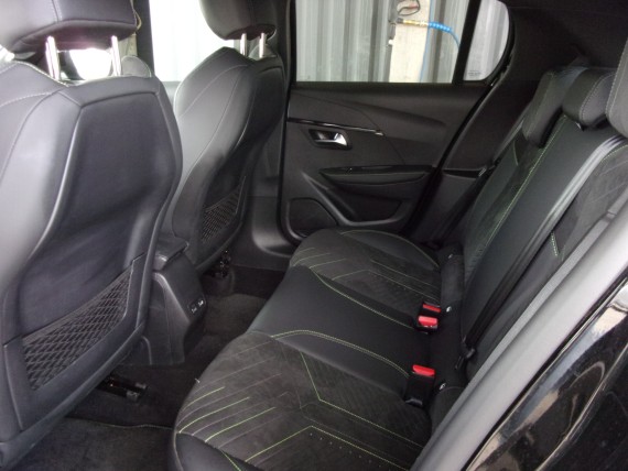 PEUGEOT 208 208 hybrid noire-020.jpg